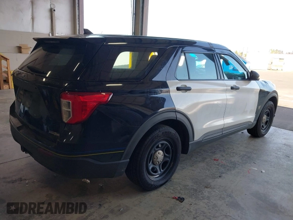 2021 Ford Police Interceptor with VIN 1FM5K8AC9MGC32063, listed as a IAAI auction lot 42071782 with 46,786 mi miles and . Bid and sale history available at DreamBid. Image 4.