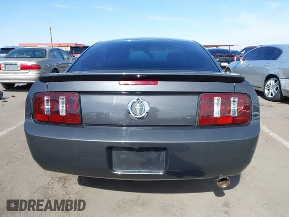 2007 Ford Mustang Deluxe with VIN 1ZVHT80N375355775, listed as a IAAI auction lot 41550537 with Not Provided miles. Bid and sale history available at carsss.com. Image 15.