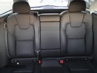 2020 Volvo V90 z VIN YV4A22NL6L1112293, wystawiony jako Copart lot #80962963 z przebiegiem 48 067 mil mil oraz . Historia ofert i sprzedaży dostępna na DreamBid. Obrazek 10.