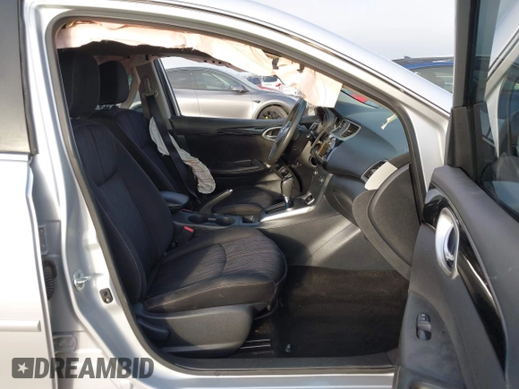 2017 Nissan Sentra S z VIN 3N1AB7AP2HY250721, wystawiony jako IAAI lot #42572969 z przebiegiem 83 713 mil mil oraz . Historia ofert i sprzedaży dostępna na DreamBid. Obrazek 5.