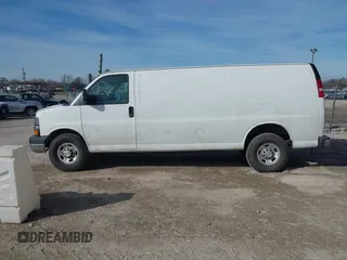 2020 Chevrolet Express Cargo Van with VIN 1GCZGHFG7L1235144, listed as a IAAI auction lot 41700301 with 67,678 mi miles. Bid and sale history available at carsss.com. Image 14.