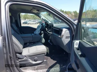 2022 Ford F-150 XL with VIN 1FTFW1E87NFB86556, listed as a IAAI auction lot 42157650 with 54,726 mi miles and . Bid and sale history available at DreamBid. Image 5.