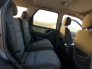 2004 Ford Escape XLT with VIN 1FMYU03154DA18466, listed as a Copart auction lot 70574604 with 168,553 mi miles and Salvage Title. Bid and sale history available at carsss.com. Image 11.