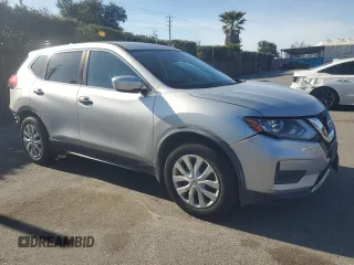 2017 Nissan Rogue S with VIN JN8AT2MT6HW143074, listed as a Copart auction lot 49652595 with 70,750 mi miles and Salvage Title. Bid and sale history available at carsss.com. Image 4.