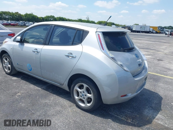 2011 Nissan LEAF SL-e with VIN JN1AZ0CP5BT006027, listed as a IAAI auction lot 42087275 with 91,258 mi miles and . Bid and sale history available at DreamBid. Image 3.