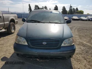2002 Kia Sedona LX with VIN KNDUP131026325853, listed as a Copart auction lot 65872234 with 114,798 mi miles and Clean Title. Bid and sale history available at carsss.com. Image 5.