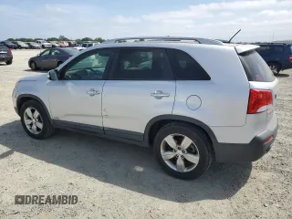 2013 Kia Sorento EX with VIN 5XYKUDA23DG411929, listed as a Copart auction lot 54327335 with 141,926 mi miles and Clean Title. Bid and sale history available at carsss.com. Image 2.