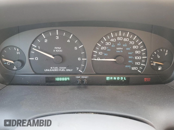 2000 Chrysler Town & Country LX z VIN 1C4GP44G2YB717718, wystawiony jako Copart lot #44685025 z przebiegiem 188 889 mil mil oraz Szkoda całkowita • Salvage title. Historia ofert i sprzedaży dostępna na DreamBid. Obrazek 9.