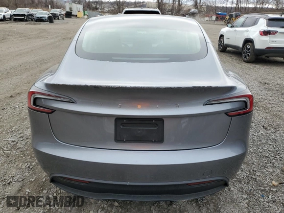 2025 Tesla Model 3 Long Range z VIN 5YJ3E1EA1SF906894, wystawiony jako Copart lot #49925085 z przebiegiem 3 477 mil mil oraz Szkoda całkowita • Salvage title. Historia ofert i sprzedaży dostępna na DreamBid. Obrazek 6.