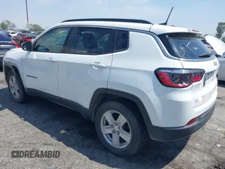 2022 Jeep Compass Latitude with VIN 3C4NJDBB6NT235666, listed as a IAAI auction lot 42161777 with 68,212 mi miles and . Bid and sale history available at DreamBid. Image 3.