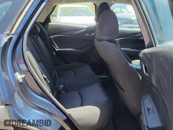 2020 Mazda CX-3 Sport with VIN JM1DKDB76L1465863, listed as a Copart auction lot 55283885 with 180,000 mi miles and Clean Title. Bid and sale history available at carsss.com. Image 6.