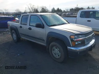 2004 Chevrolet Colorado 1SB LS Z85 with VIN 1GCDT136548164608, listed as a IAAI auction lot 41612392 with 252,835 mi miles. Bid and sale history available at carsss.com. Image 1.