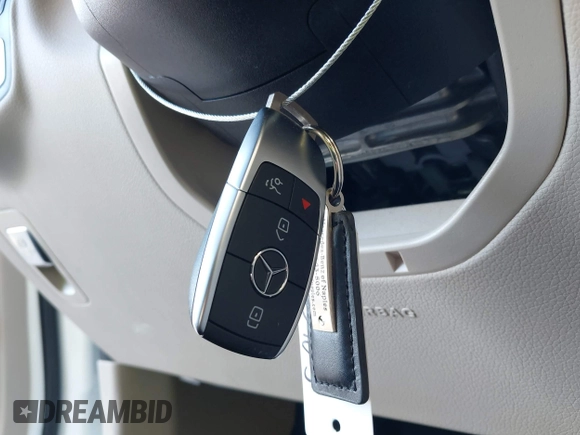 2020 Mercedes-Benz GLC 300 with VIN W1N0G8DB6LF850005, listed as a IAAI auction lot 42526148 with 21,700 mi miles and . Bid and sale history available at DreamBid. Image 11.
