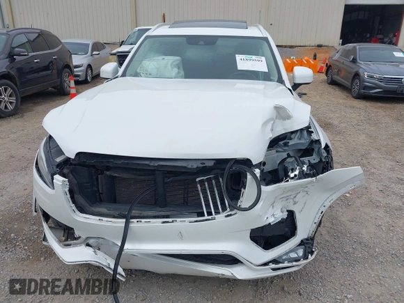 2020 Volvo XC90 Momentum with VIN YV4102PK4L1549137, listed as a IAAI auction lot 41899599 with 91,773 mi miles. Bid and sale history available at carsss.com. Image 6.