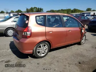 2007 Honda Fit Sport with VIN JHMGD38607S003555, listed as a Copart auction lot 70686834 with 141,940 mi miles and Salvage Title. Bid and sale history available at carsss.com. Image 3.
