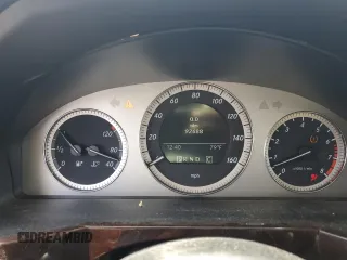 2010 Mercedes-Benz GLK 350 z VIN WDCGG8HB6AF486983, wystawiony jako Copart lot #56422045 z przebiegiem 92 688 mil mil oraz Szkoda całkowita • Salvage title. Historia ofert i sprzedaży dostępna na DreamBid. Obrazek 9.