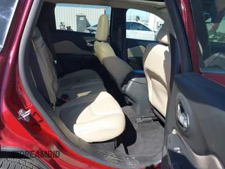 2015 Jeep Cherokee Limited with VIN 1C4PJMDB1FW599205, listed as a IAAI auction lot 41709308 with 112,415 mi miles. Bid and sale history available at carsss.com. Image 8.