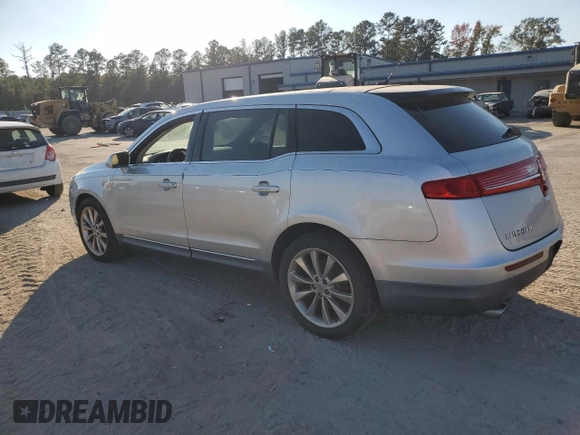 2010 Lincoln MKT EcoBoost with VIN 2LMHJ5AT1ABJ50284, listed as a Copart auction lot 77908304 with 213,850 mi miles and Clean Title. Bid and sale history available at DreamBid. Image 2.