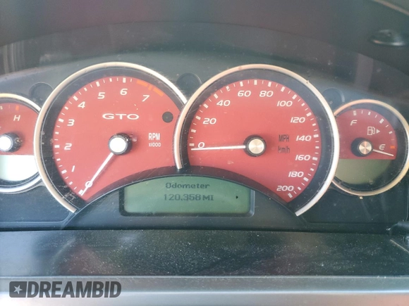 2006 Pontiac GTO z VIN 6G2VX12UX6L566625, wystawiony jako Copart lot #44725255 z przebiegiem 120 358 mil mil oraz Szkoda całkowita • Salvage title. Historia ofert i sprzedaży dostępna na DreamBid. Obrazek 9.