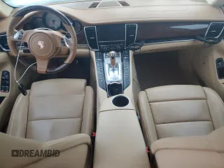 2012 Porsche Panamera S z VIN WP0AB2A73CL062114, wystawiony jako Copart lot #84813274 z przebiegiem 101 807 mil mil oraz Czysty tytuł • Clean title. Historia ofert i sprzedaży dostępna na DreamBid. Obrazek 8.