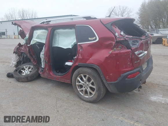 2016 Jeep Cherokee Latitude z VIN 1C4PJMCS1GW122874, wystawiony jako IAAI lot #42100773 z przebiegiem Nie podano mil oraz . Historia ofert i sprzedaży dostępna na DreamBid. Obrazek 3.