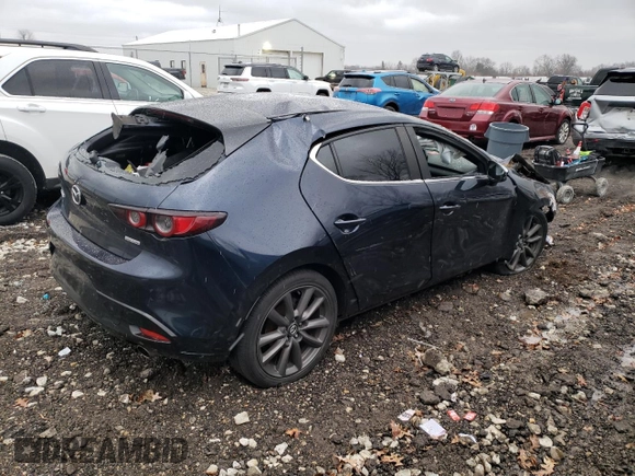 2020 Mazda Mazda3 Hatchback with VIN JM1BPALM0L1175162, listed as a Copart auction lot 84201744 with 61,905 mi miles and Salvage Title. Bid and sale history available at carsss.com. Image 3.