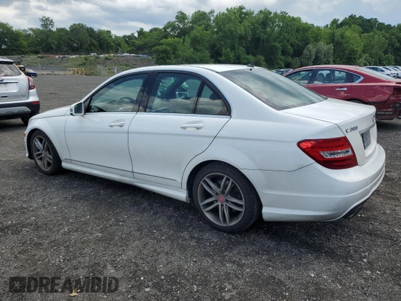 2013 Mercedes-Benz C 300 Sport with VIN WDDGF8AB1DG032261, listed as a Copart auction lot 63819795 with 162,525 mi miles and Salvage title. Bid and sale history available at DreamBid. Image 2.
