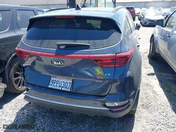 2020 Kia Sportage EX with VIN KNDPN3AC6L7691668, listed as a IAAI auction lot 41834811 with 40,088 mi miles. Bid and sale history available at carsss.com. Image 16.