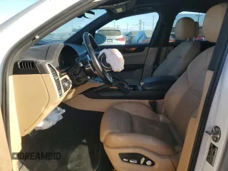 2019 Porsche Cayenne S z VIN WP1AB2AY3KDA62386, wystawiony jako Copart lot #56589775 z przebiegiem 65 865 mil mil oraz Szkoda całkowita • Salvage title. Historia ofert i sprzedaży dostępna na DreamBid. Obrazek 7.
