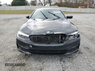 2017 BMW 5 Series 540i with VIN WBAJE5C31HG915805, listed as a Copart auction lot 85272294 with 128,653 mi miles and Salvage Title. Bid and sale history available at carsss.com. Image 5.