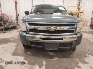 2010 Chevrolet Silverado 1500 LS with VIN 1GCSKREA3AZ188227, listed as a IAAI auction lot 41191956 with 108,773 mi miles and . Bid and sale history available at DreamBid. Image 6.