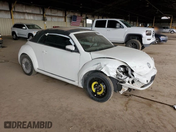 2013 Volkswagen Beetle 2.5L with VIN 3VW5P7AT2DM811768, listed as a Copart auction lot 55799135 with 60,505 mi miles and Salvage Title. Bid and sale history available at DreamBid. Image 4.