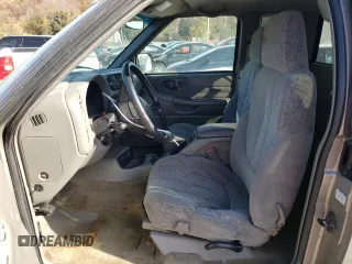2002 GMC Sonoma SLS with VIN 1GTCT19W128177288, listed as a Copart auction lot 78593734 with 195,980 mi miles and Clean Title. Bid and sale history available at carsss.com. Image 7.
