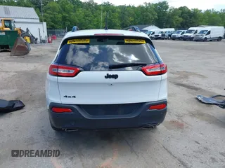 2018 Jeep Cherokee Limited with VIN 1C4PJMDX0JD514581, listed as a IAAI auction lot 42302202 with 34,133 mi miles and . Bid and sale history available at DreamBid. Image 16.