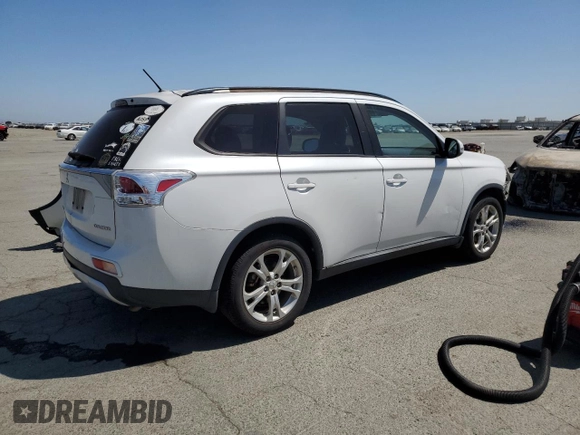 2015 Mitsubishi Outlander SE with VIN JA4AD3A38FZ002614, listed as a Copart auction lot 57643295 with 95,419 mi miles and Salvage title. Bid and sale history available at DreamBid. Image 3.