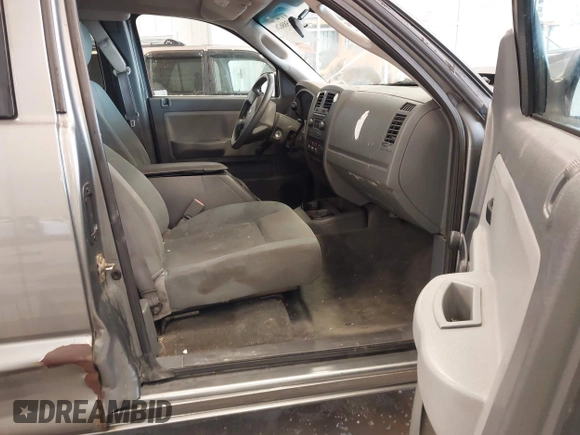 2005 Dodge Dakota ST with VIN 1D7HE22KX5S108948, listed as a IAAI auction lot 41588626 with 149,594 mi miles and . Bid and sale history available at DreamBid. Image 5.