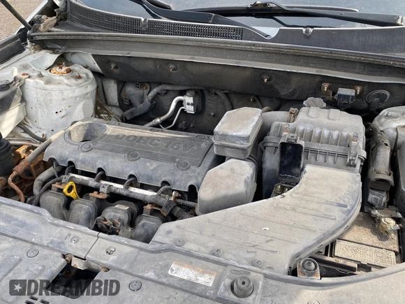 2012 Kia Sorento LX with VIN 5XYKT3A13CG306729, listed as a Copart auction lot 48946605 with 183,878 mi miles and Clean Title. Bid and sale history available at DreamBid. Image 7.