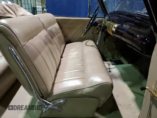 1940 Lincoln Zephyr z VIN H103725, wystawiony jako Copart lot #41631335 z przebiegiem 58 607 mil mil oraz Czysty tytuł • Clean title. Historia ofert i sprzedaży dostępna na DreamBid. Obrazek 7.