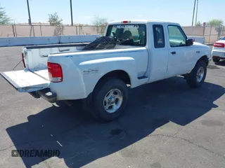 2000 Ford Ranger XL with VIN 1FTZR15V5YPB42970, listed as a IAAI auction lot 42366235 with 310,808 mi miles and . Bid and sale history available at DreamBid. Image 4.