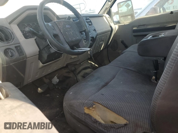 2008 Ford Super Duty F-250 SRW XL with VIN 1FTSX215X8ED07636, listed as a Copart auction lot 76420444 with 321,960 mi miles and Clean Title. Bid and sale history available at carsss.com. Image 7.