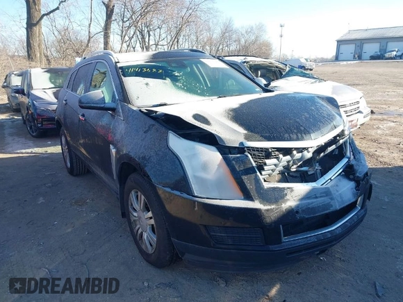 2016 Cadillac SRX Luxury Collection z VIN 3GYFNBE38GS585949, wystawiony jako IAAI lot #41413583 z przebiegiem 98 201 mil mil oraz . Historia ofert i sprzedaży dostępna na DreamBid. Obrazek 1.