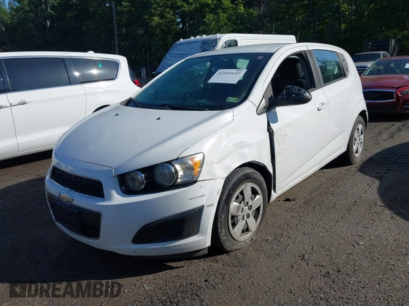 2015 Chevrolet Sonic LS with VIN 1G1JA6SG8F4131976, listed as a IAAI auction lot 42552157 with 99,575 mi miles and . Bid and sale history available at DreamBid. Image 2.