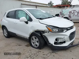 2021 Chevrolet Trax LS с VIN KL7CJKSB4MB320840, выставлен на аукционе IAAI как лот 42190545 с пробегом 72 913 миль миль и . История ставок и продаж доступна на DreamBid. Изображение 1.