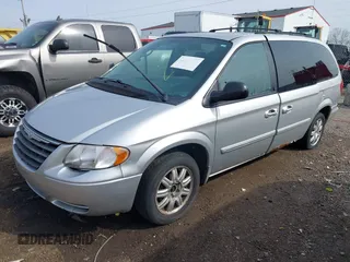2006 Chrysler Town & Country Touring with VIN 2A4GP54L56R772868, listed as a IAAI auction lot 41935753 with 167,281 mi miles and . Bid and sale history available at DreamBid. Image 17.