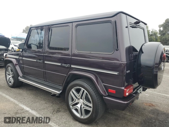 2015 Mercedes-Benz G 63 AMG z VIN WDCYC7DFXFX235288, wystawiony jako Copart lot #60655715 z przebiegiem 118 484 mil mil oraz Szkoda całkowita • Salvage title. Historia ofert i sprzedaży dostępna na DreamBid. Obrazek 2.