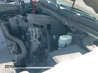 2009 Chevrolet Silverado 1500 LTZ z VIN 3GCEC33039G192520, wystawiony jako IAAI lot #42911800 z przebiegiem 280 263 mil mil oraz . Historia ofert i sprzedaży dostępna na DreamBid. Obrazek 19.