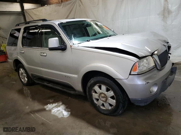 2003 Lincoln Aviator Premium with VIN 5LMEU78H93ZJ25391, listed as a Copart auction lot 86218984 with 0 mi miles and Salvage Title. Bid and sale history available at carsss.com. Image 4.