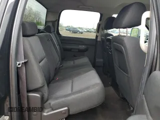 2011 Chevrolet Silverado 1500 LT with VIN 3GCPKSE33BG283936, listed as a Copart auction lot 55745525 with 282,464 mi miles and Clean Title. Bid and sale history available at DreamBid. Image 10.
