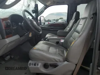 2006 Ford F-350 XL with VIN 1FTWW31PX6EC60309, listed as a Copart auction lot 55087655 with 245,450 mi miles and Salvage Title. Bid and sale history available at DreamBid. Image 7.