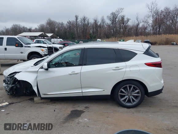 2019 Acura RDX Technology с VIN 5J8TC2H54KL003602, выставлен на аукционе IAAI как лот 41778587 с пробегом 122 031 миль миль и . История ставок и продаж доступна на DreamBid. Изображение 15.